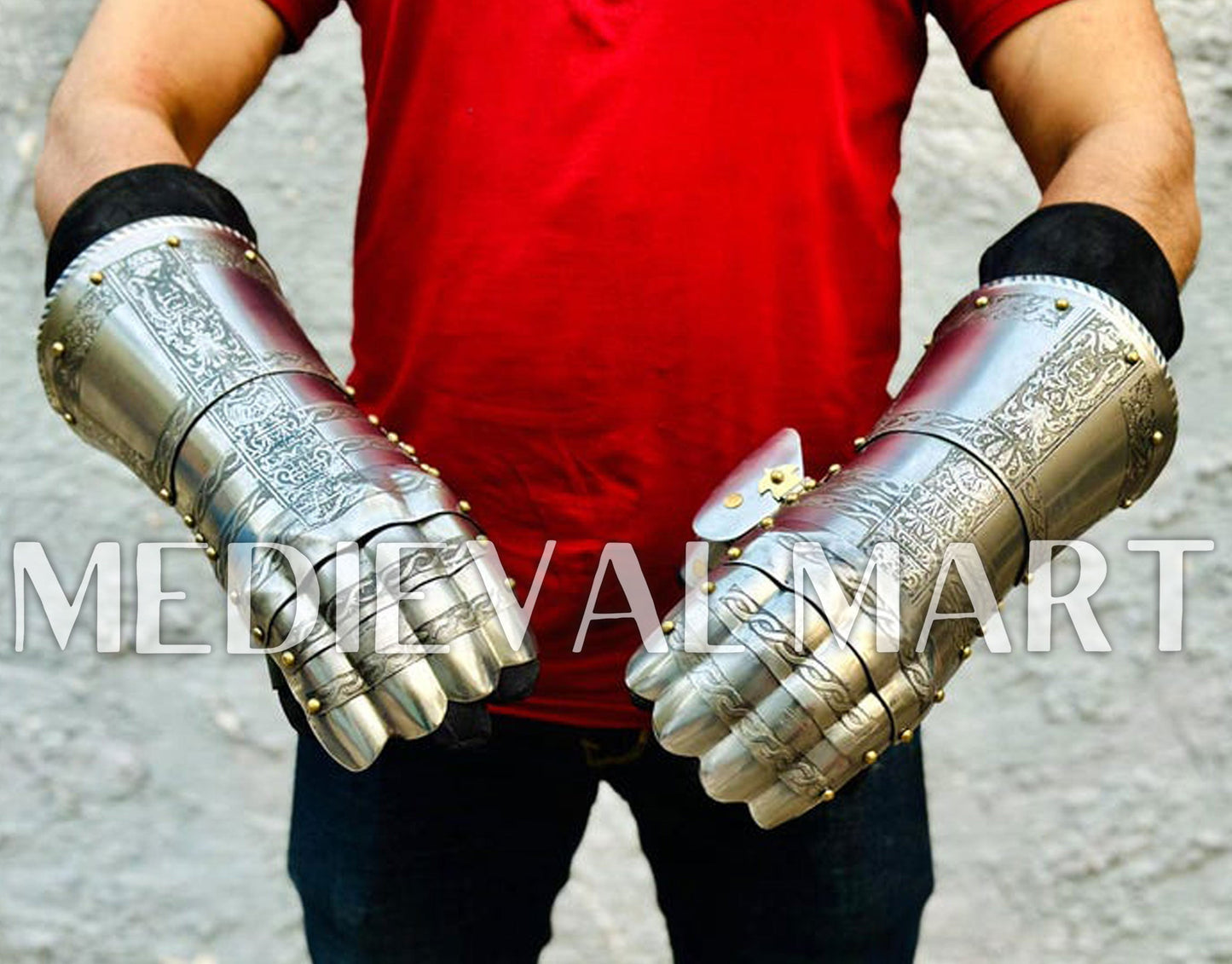 MEDIEVALMART FR Ensemble Exclusif De Gantelets Noirs Inspirés De Sauron Witcher LOTR Avec Décor Doré