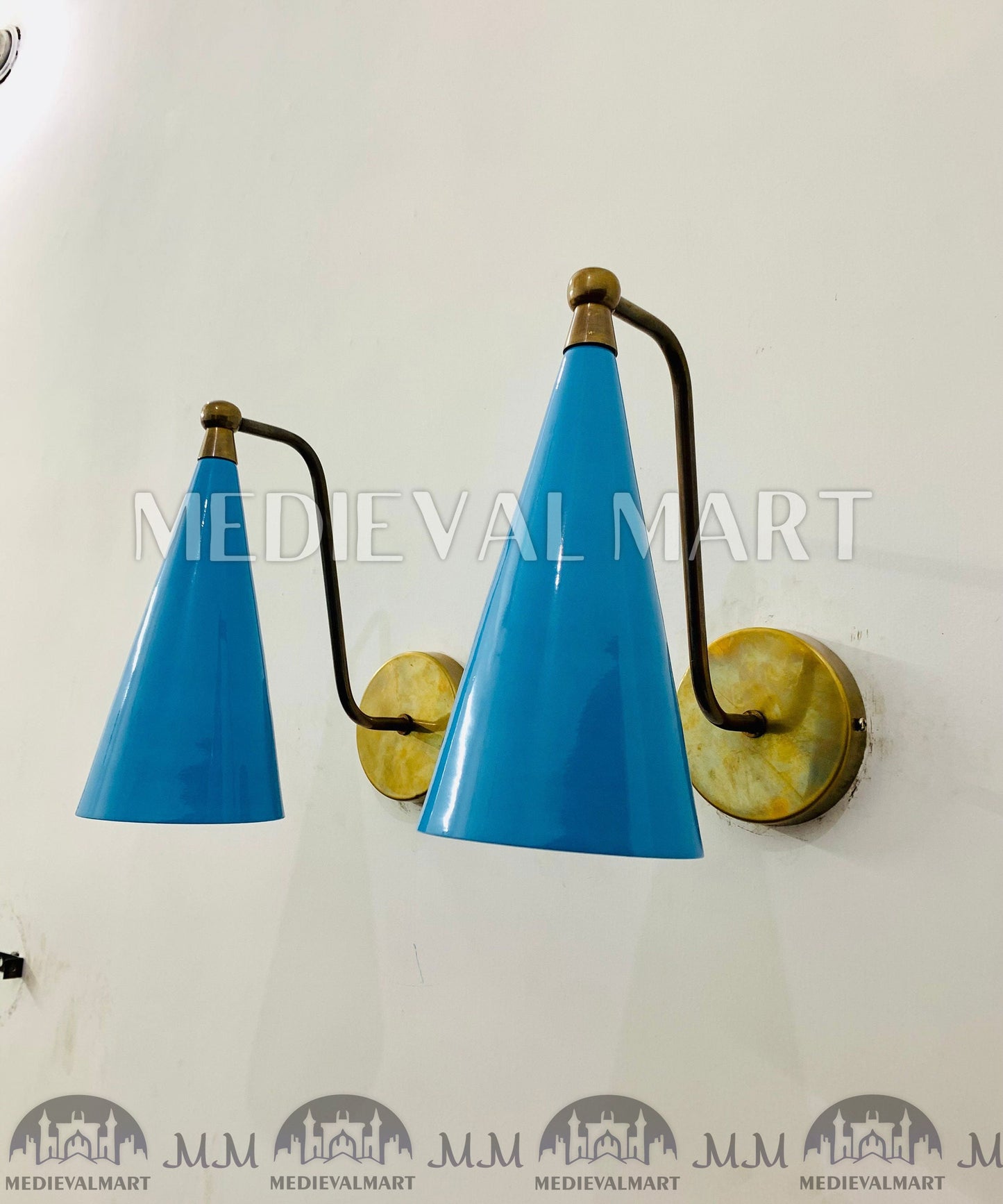 MEDIEVALMART FR Applique Murale À Double Cône En Laiton Marron, Lampe De Coiffeuse Fabriquée À La Main