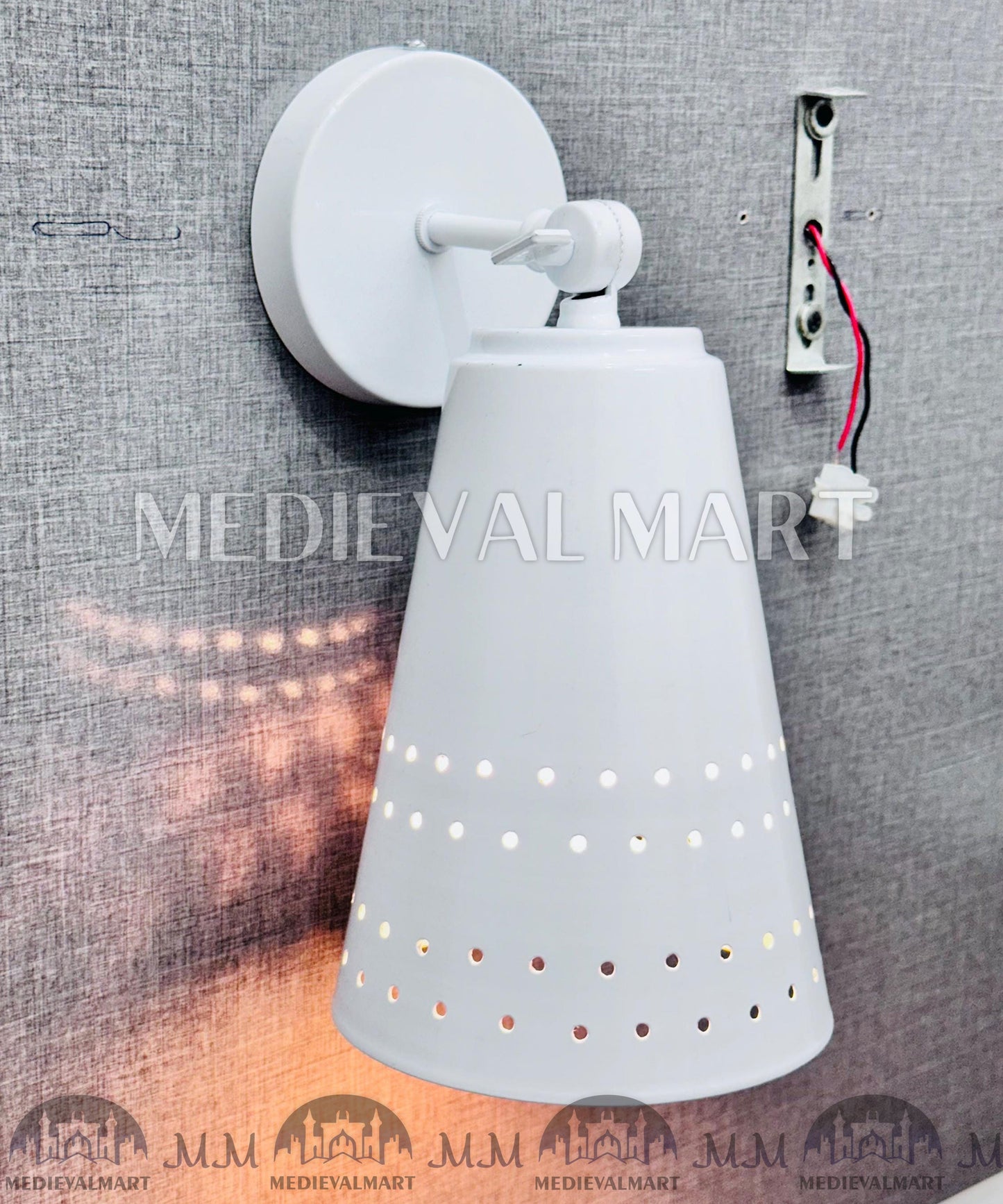 MEDIEVALMART FR Applique Murale en Laiton Fabriquée à la Main : Luminaire