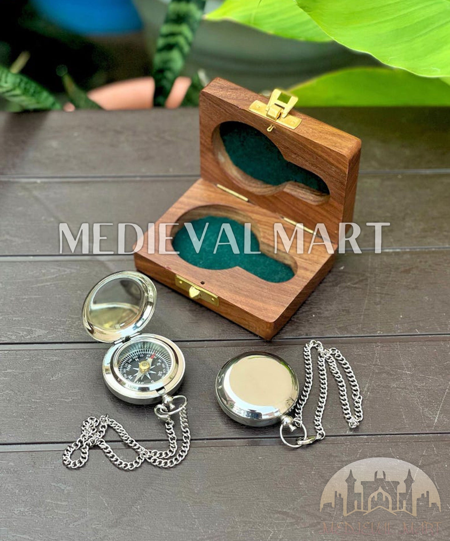 MEDIEVALMART FR Boussole Nautique Vintage Trip Gear en Laiton – Finition Or Brillant avec Base en Bois | Cadeau pour Maman