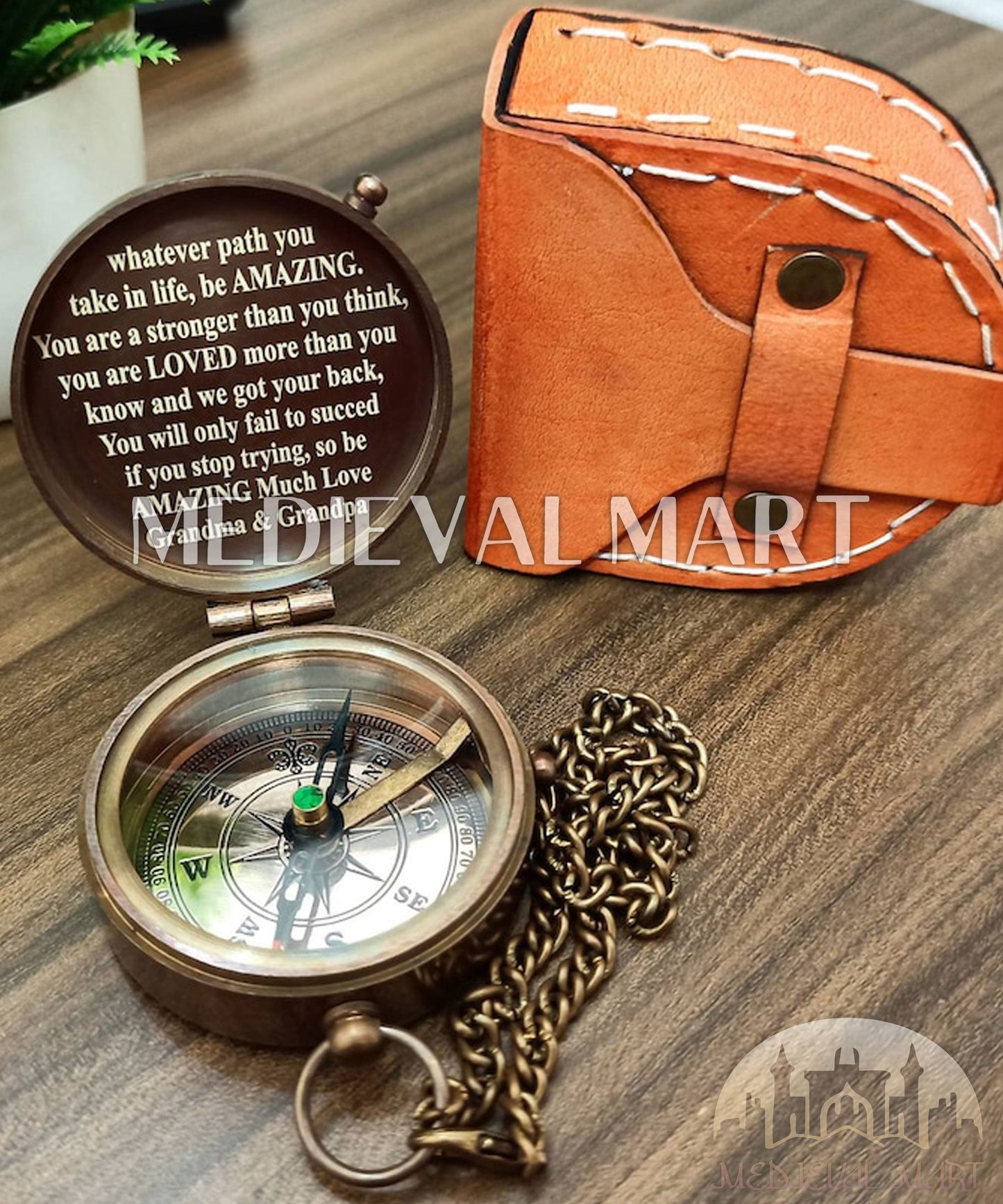 MEDIEVALMART FR Boussole Nautique Vintage Trip Gear en Laiton – Finition Or Brillant avec Base en Bois | Cadeau pour Maman