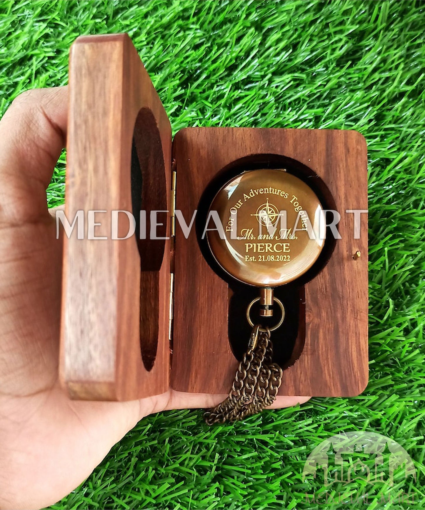 MEDIEVALMART FR Boussole Nautique Vintage Trip Gear en Laiton – Finition Or Brillant avec Base en Bois | Cadeau pour Maman