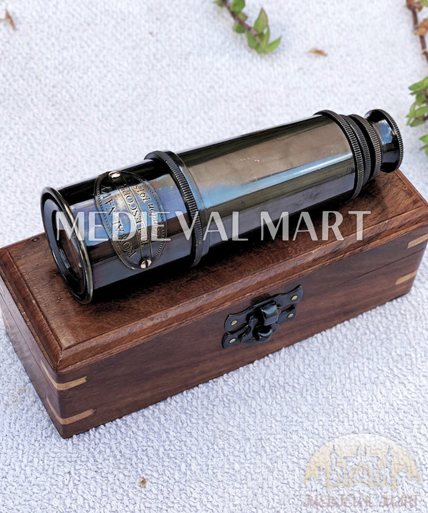 MEDIEVALMART FR Bouclier Médiéval Templier Inspiré de la Croix Zelda & Diable en Bois – Finition Bleue & Or | Cadeau pour Noël