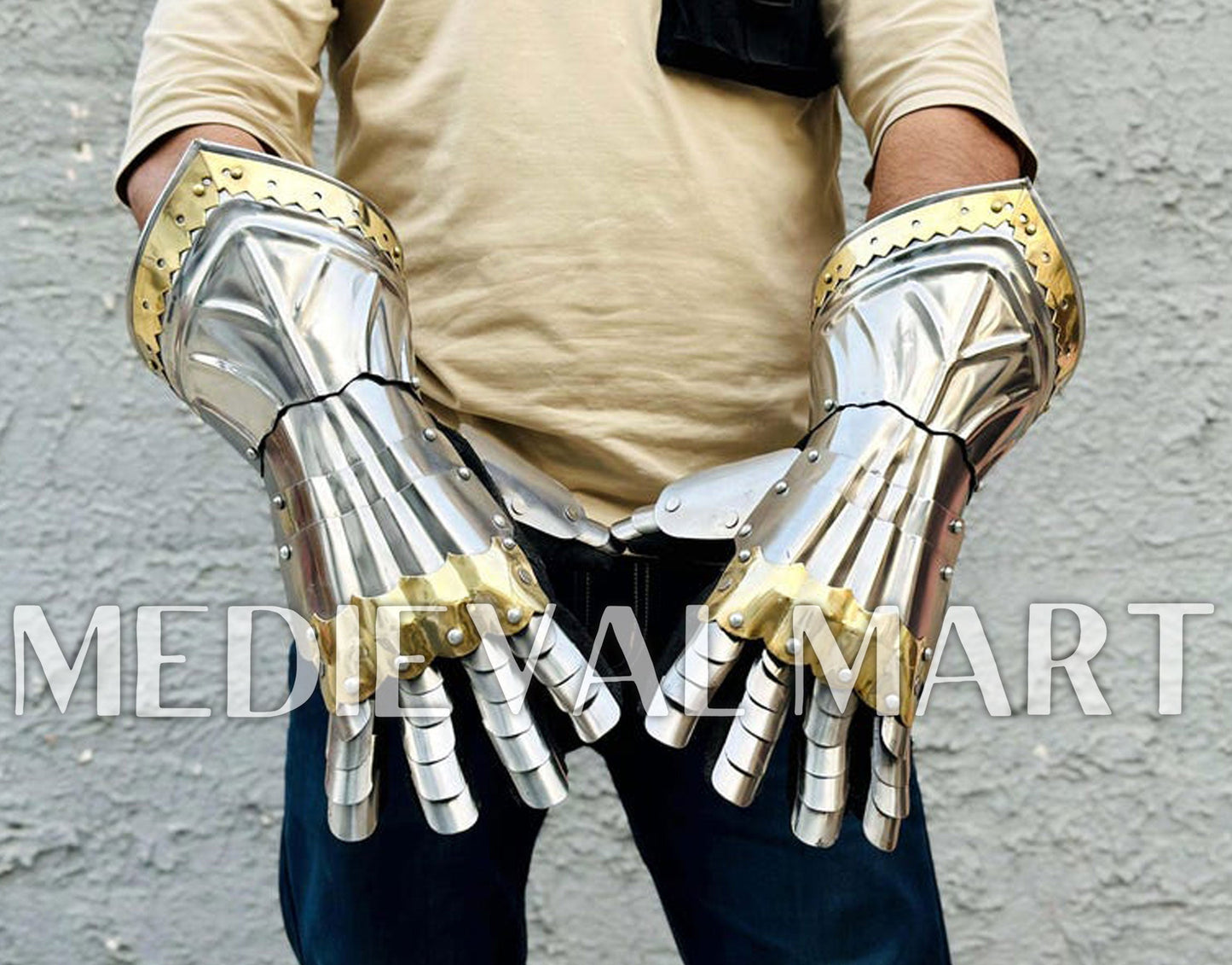 MEDIEVALMART FR Ensemble Exclusif De Gantelets Noirs Inspirés De Sauron Witcher LOTR Avec Décor Doré