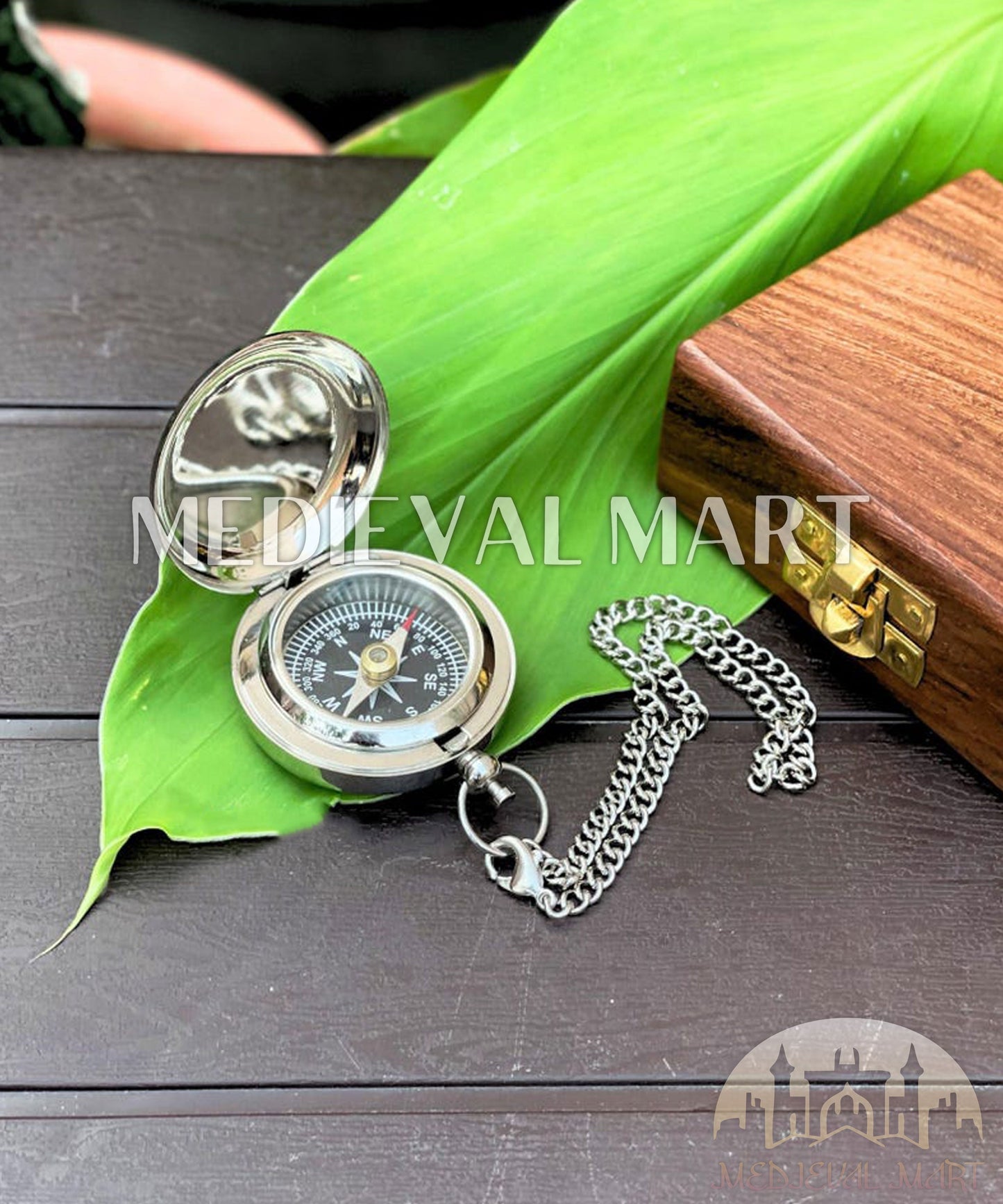 MEDIEVALMART FR Boussole Nautique Vintage Trip Gear en Laiton – Finition Or Brillant avec Base en Bois | Cadeau pour Maman