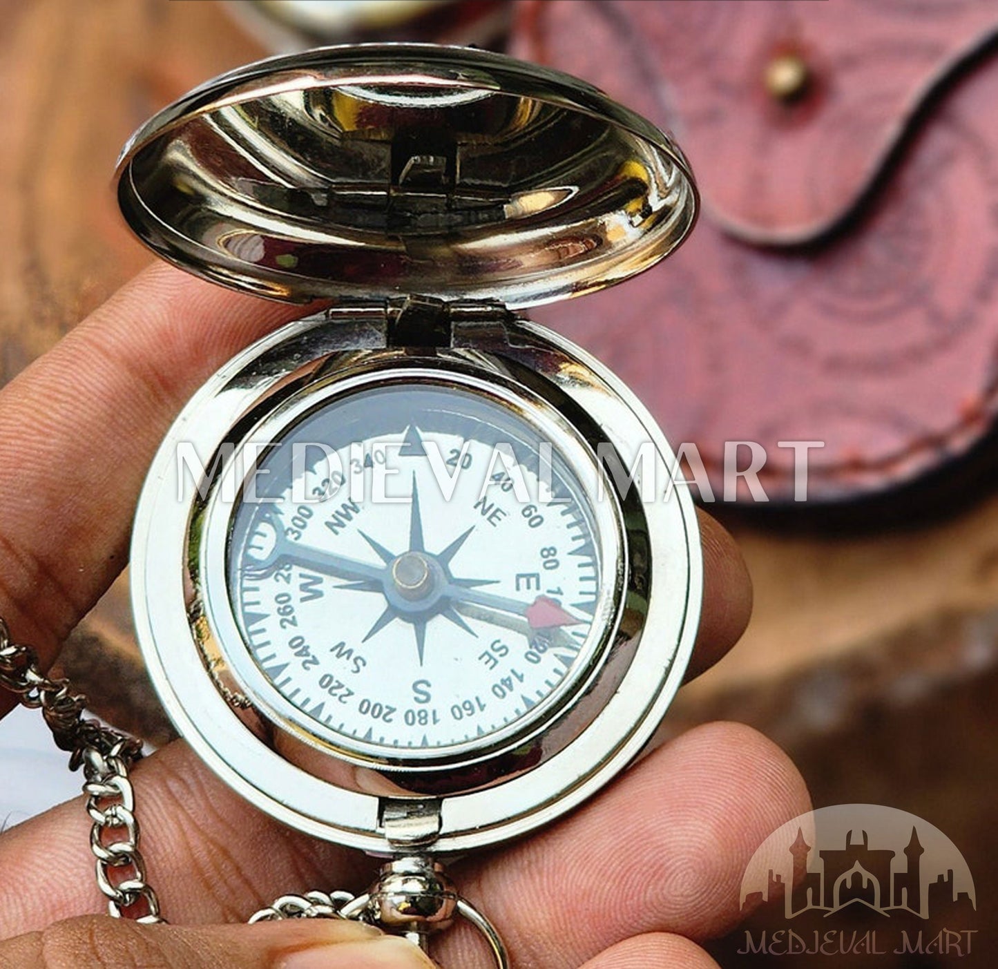 MEDIEVALMART FR Boussole Nautique Vintage Trip Gear en Laiton – Finition Or Brillant avec Base en Bois | Cadeau pour Maman