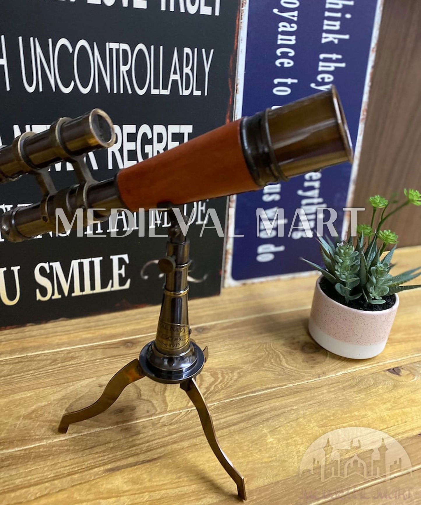 MEDIEVALMART FR Bouclier Médiéval Templier Inspiré de la Croix Zelda & Diable en Bois – Finition Bleue & Or | Cadeau pour Noël