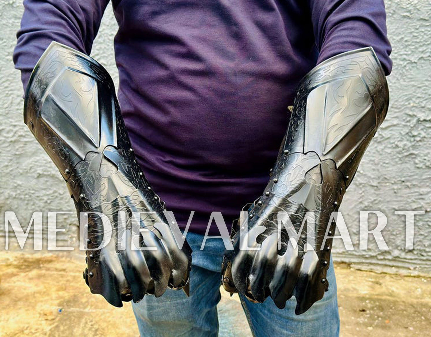 MEDIEVALMART FR Ensemble De Gantelets Dorés Inspirés De Sauron Witcher LOTR Avec Étoile Bleue – Gants D’Armure Cosplay