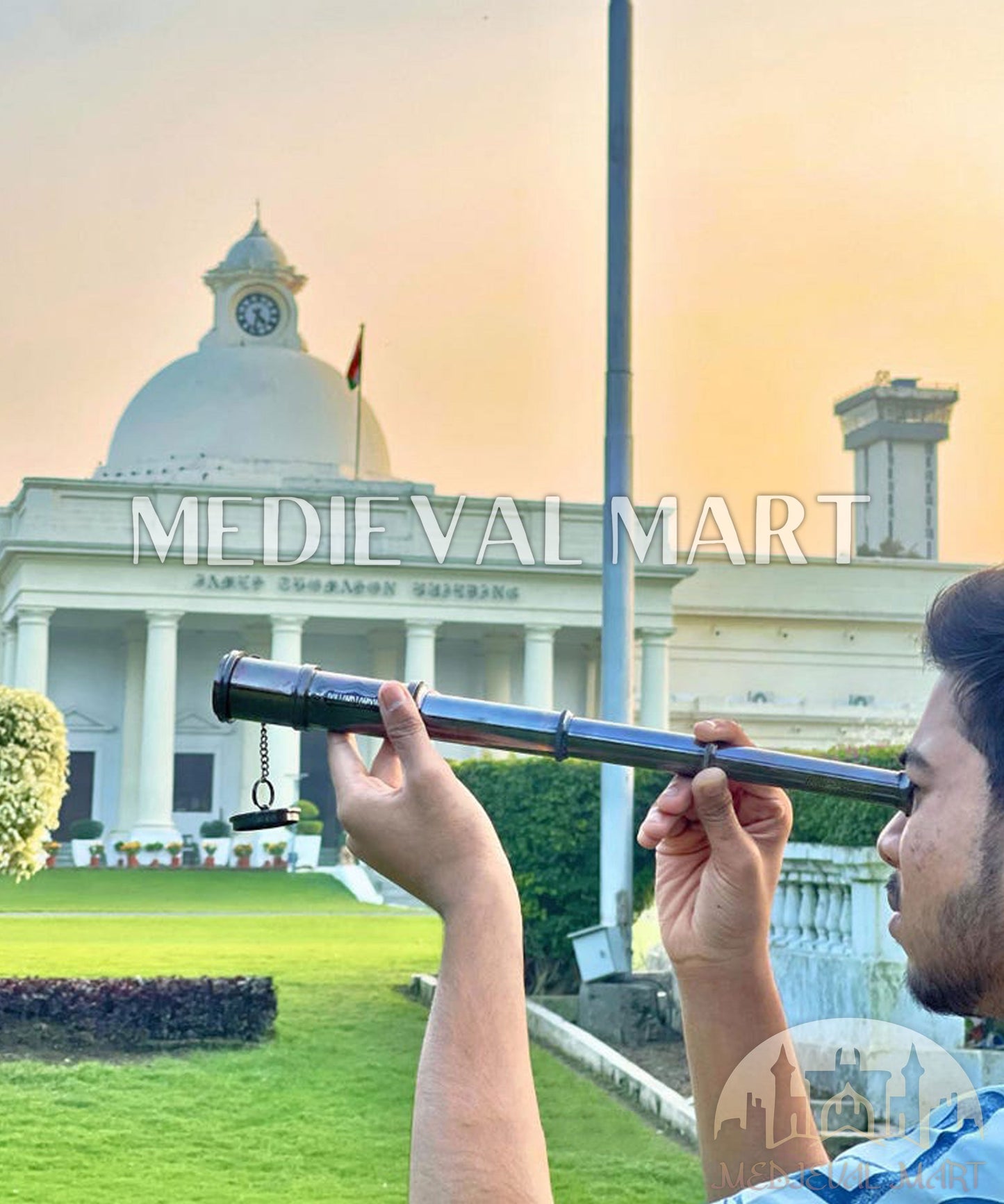 MEDIEVALMART FR Bouclier Médiéval Templier Inspiré de la Croix Zelda & Diable en Bois – Finition Bleue & Or | Cadeau pour Noël