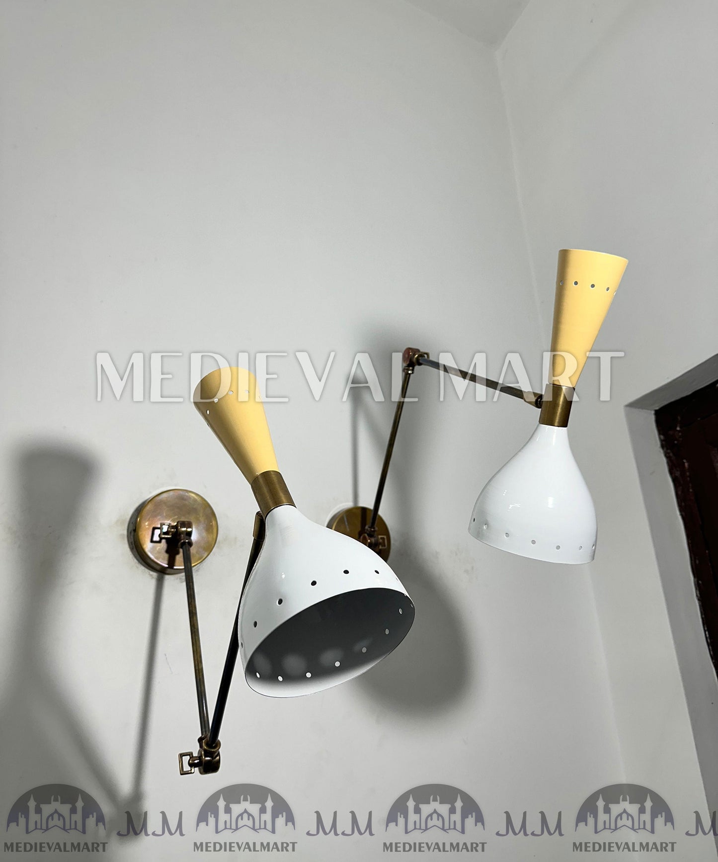 MEDIEVALMART FR Applique Murale Scarabée Vintage en Laiton : Luminaire Mural Mid-Century Modern