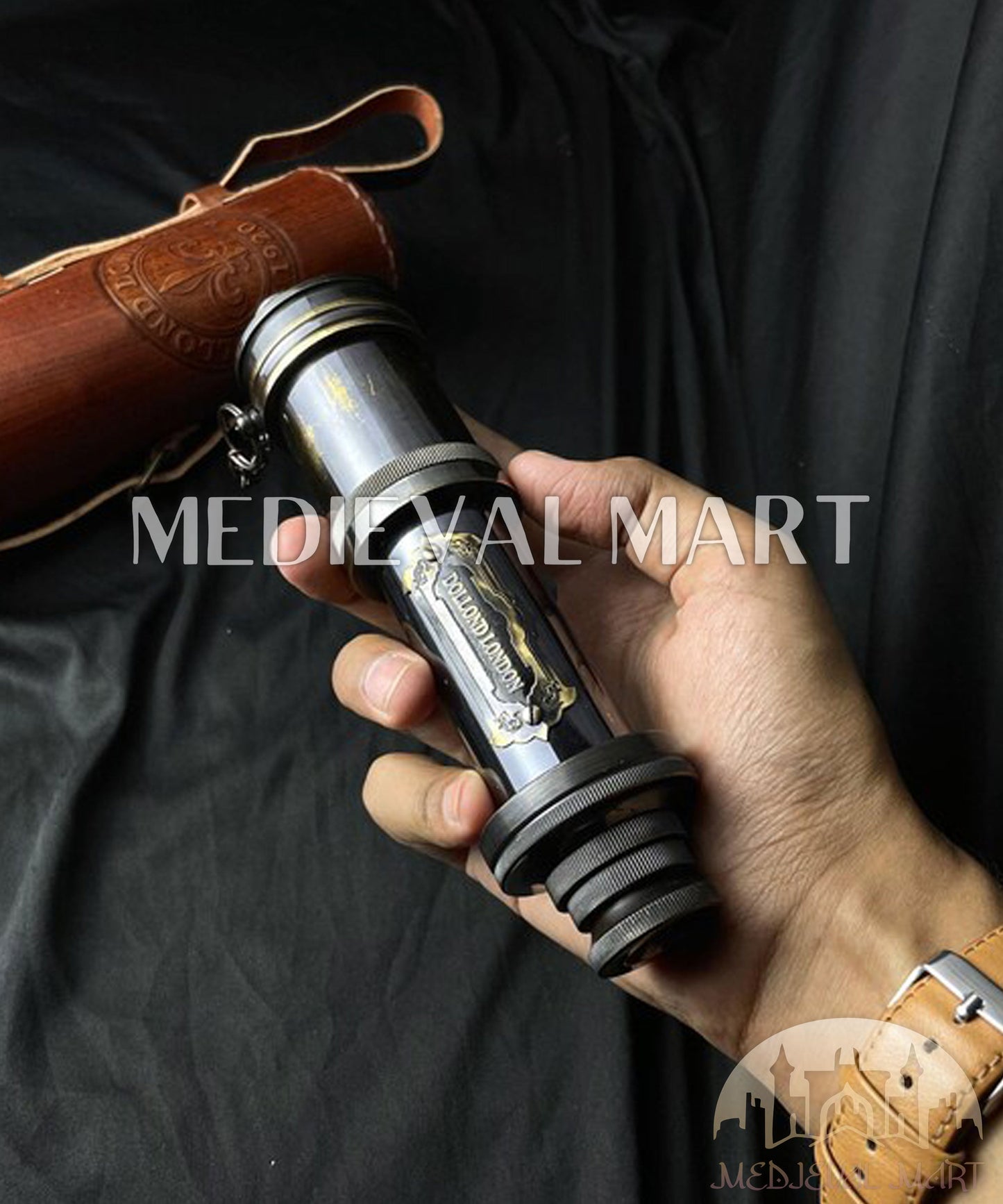 MEDIEVALMART FR Bouclier Médiéval Templier Inspiré de la Croix Zelda & Diable en Bois – Finition Bleue & Or | Cadeau pour Noël