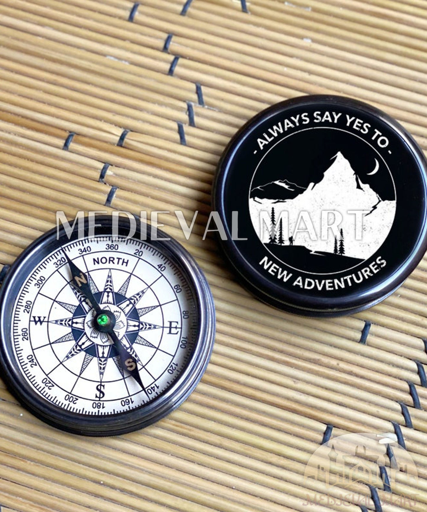 MEDIEVALMART FR Boussole Nautique Vintage Trip Gear en Laiton – Finition Or Brillant avec Base en Bois | Cadeau pour Maman