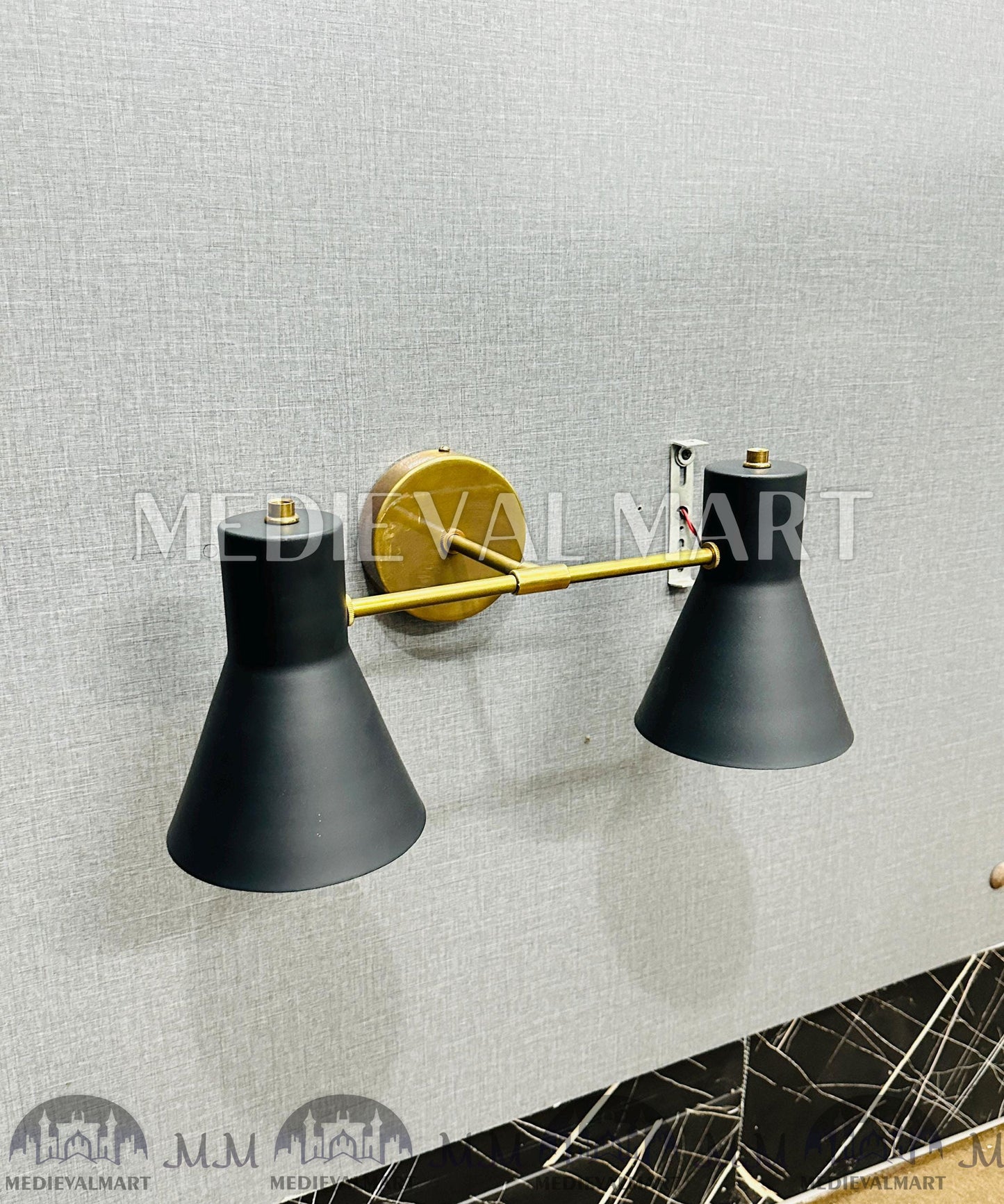 MEDIEVALMART FR Applique Murale À Double Cône En Laiton Marron, Lampe De Coiffeuse Fabriquée À La Main