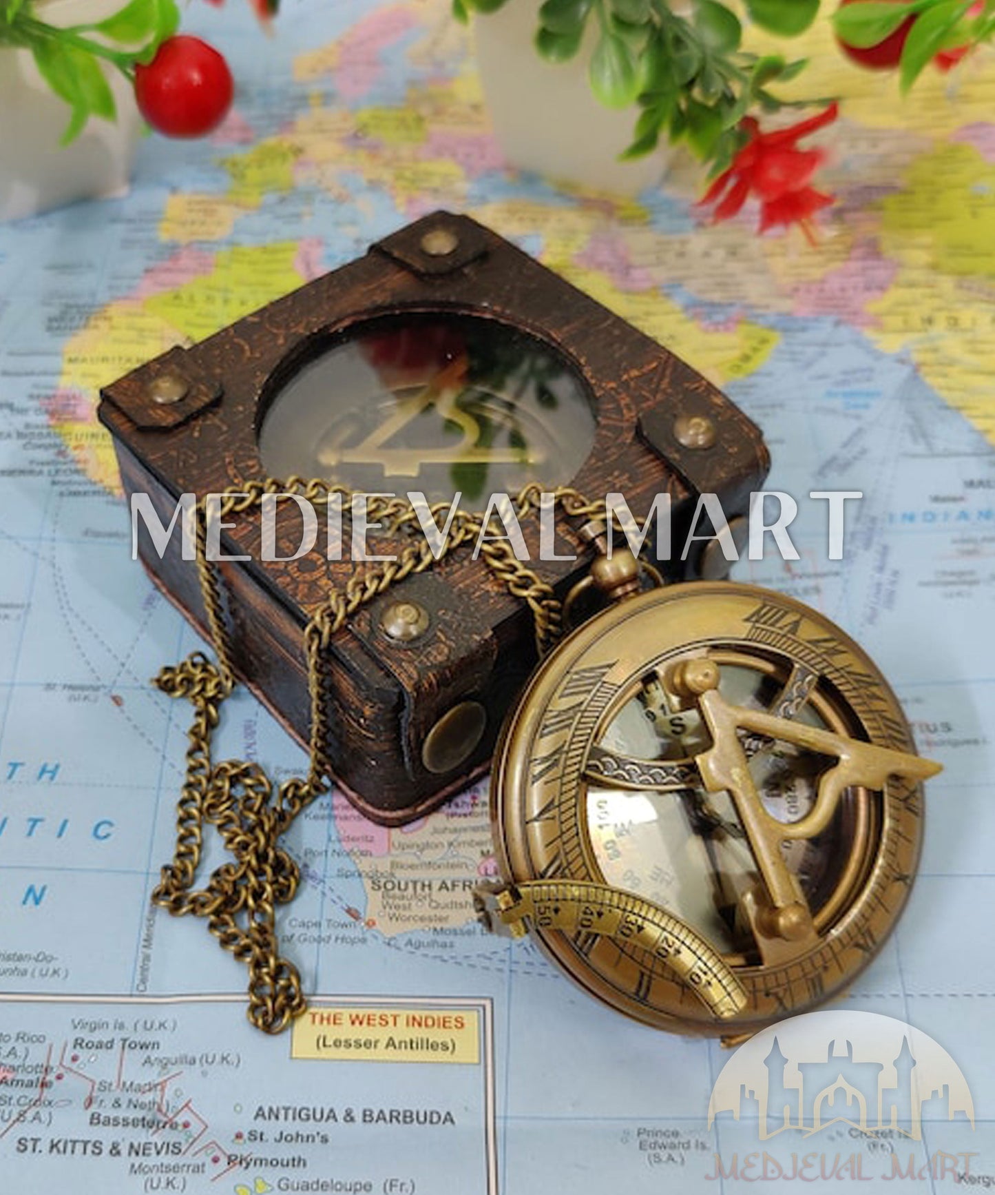 MEDIEVALMART FR Boussole Nautique Vintage Trip Gear en Laiton – Finition Or Brillant avec Base en Bois | Cadeau pour Maman