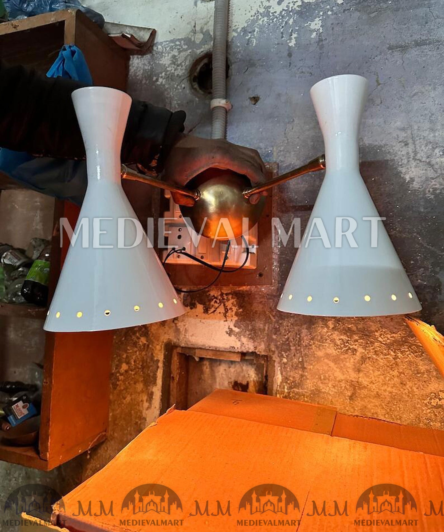 MEDIEVALMART FR Applique Murale en Laiton Fabriquée à la Main : Luminaire