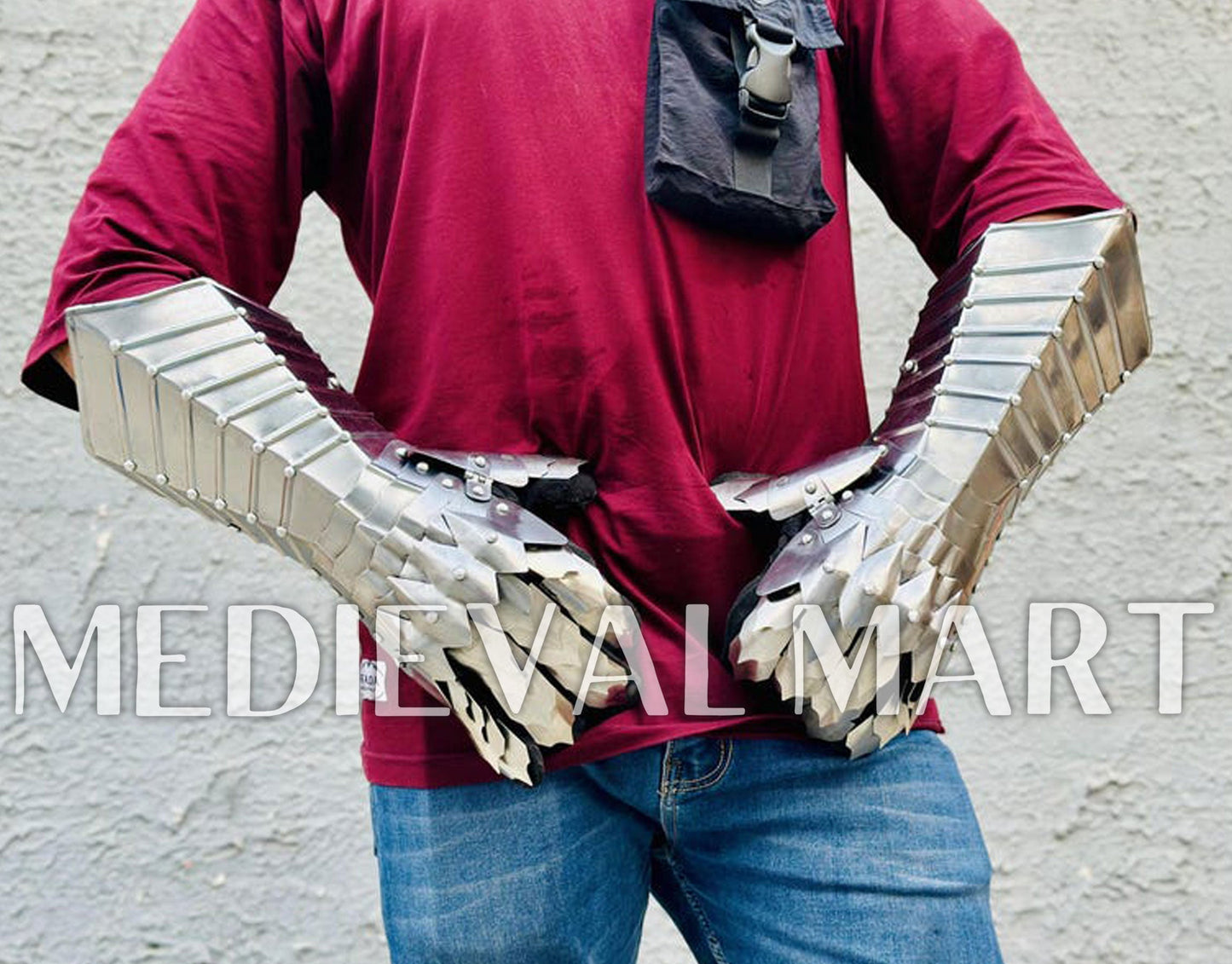 MEDIEVALMART FR Ensemble De Gantelets Dorés Inspirés De Sauron Witcher LOTR Avec Étoile Bleue – Gants D’Armure Cosplay