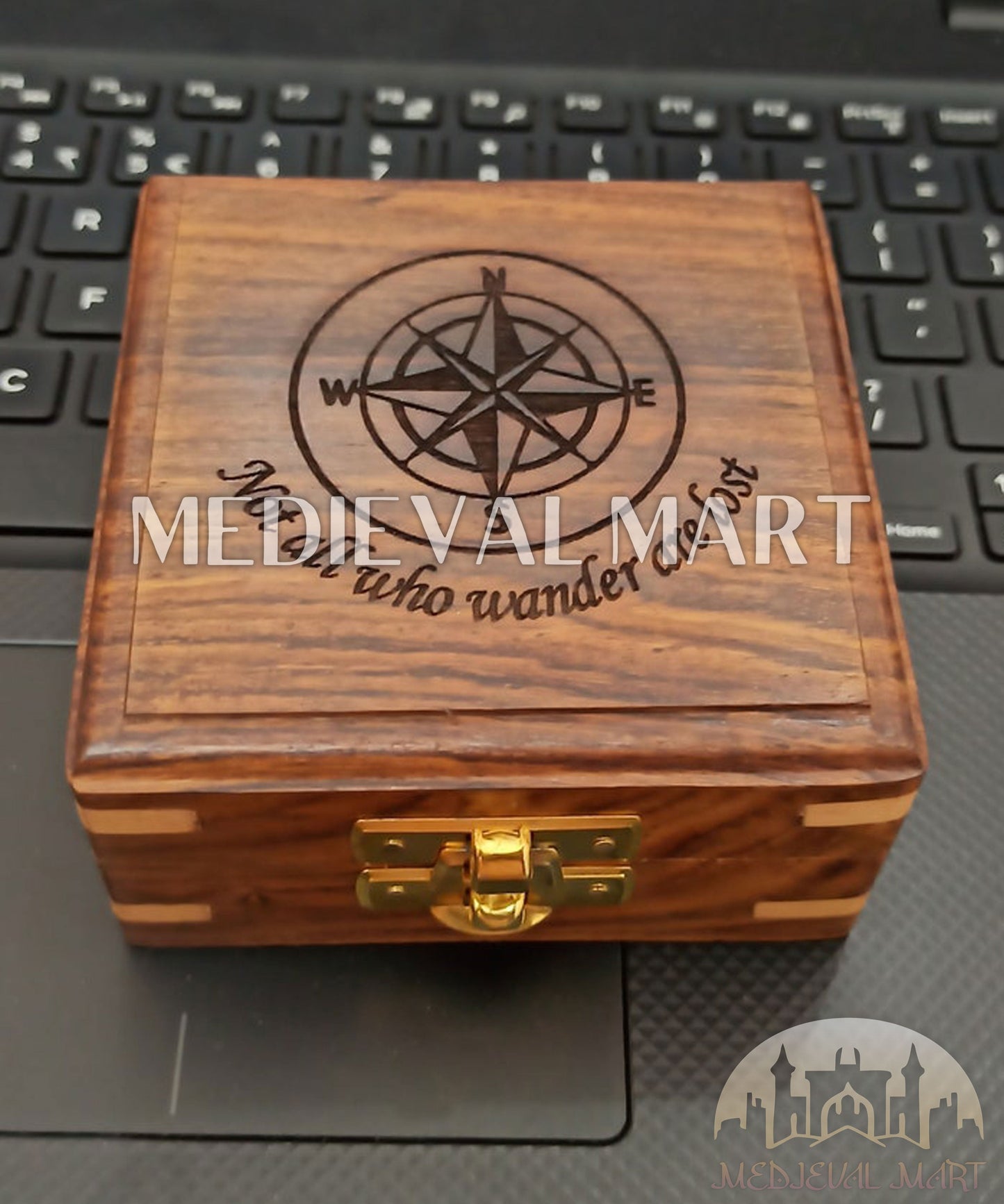 MEDIEVALMART FR Boussole Nautique Vintage Trip Gear en Laiton – Finition Or Brillant avec Base en Bois | Cadeau pour Maman