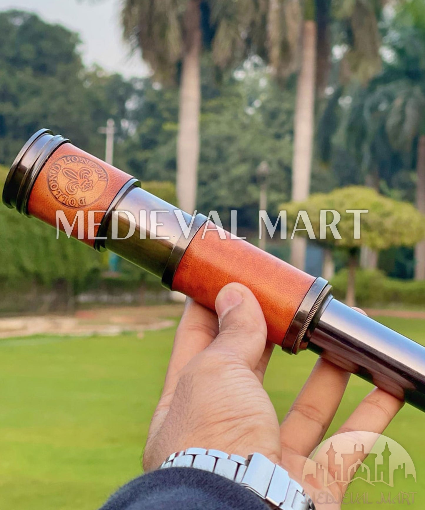 MEDIEVALMART FR Bouclier Médiéval Templier Inspiré de la Croix Zelda & Diable en Bois – Finition Bleue & Or | Cadeau pour Noël