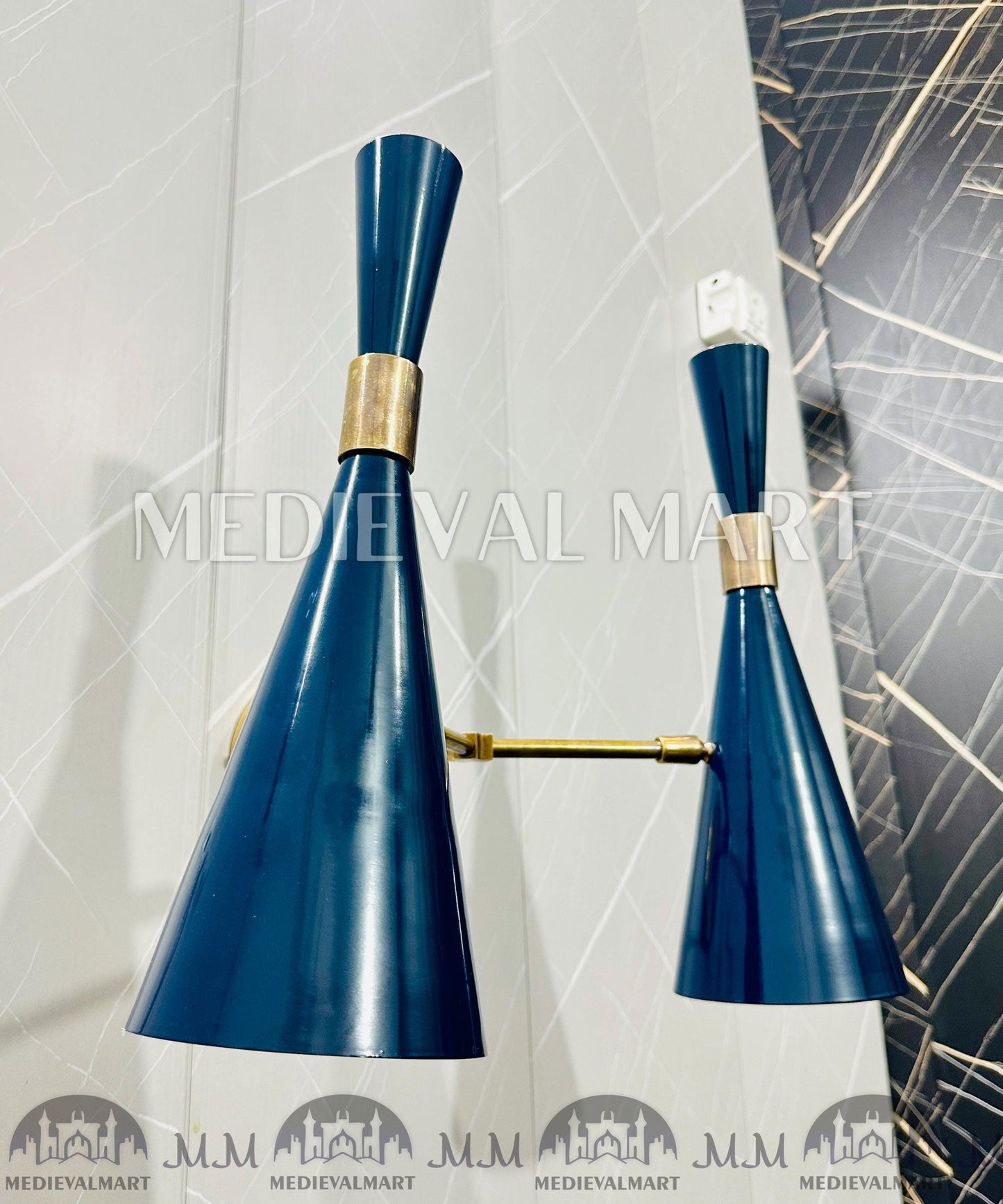 MEDIEVALMART FR Applique Murale en Laiton Fabriquée à la Main : Luminaire