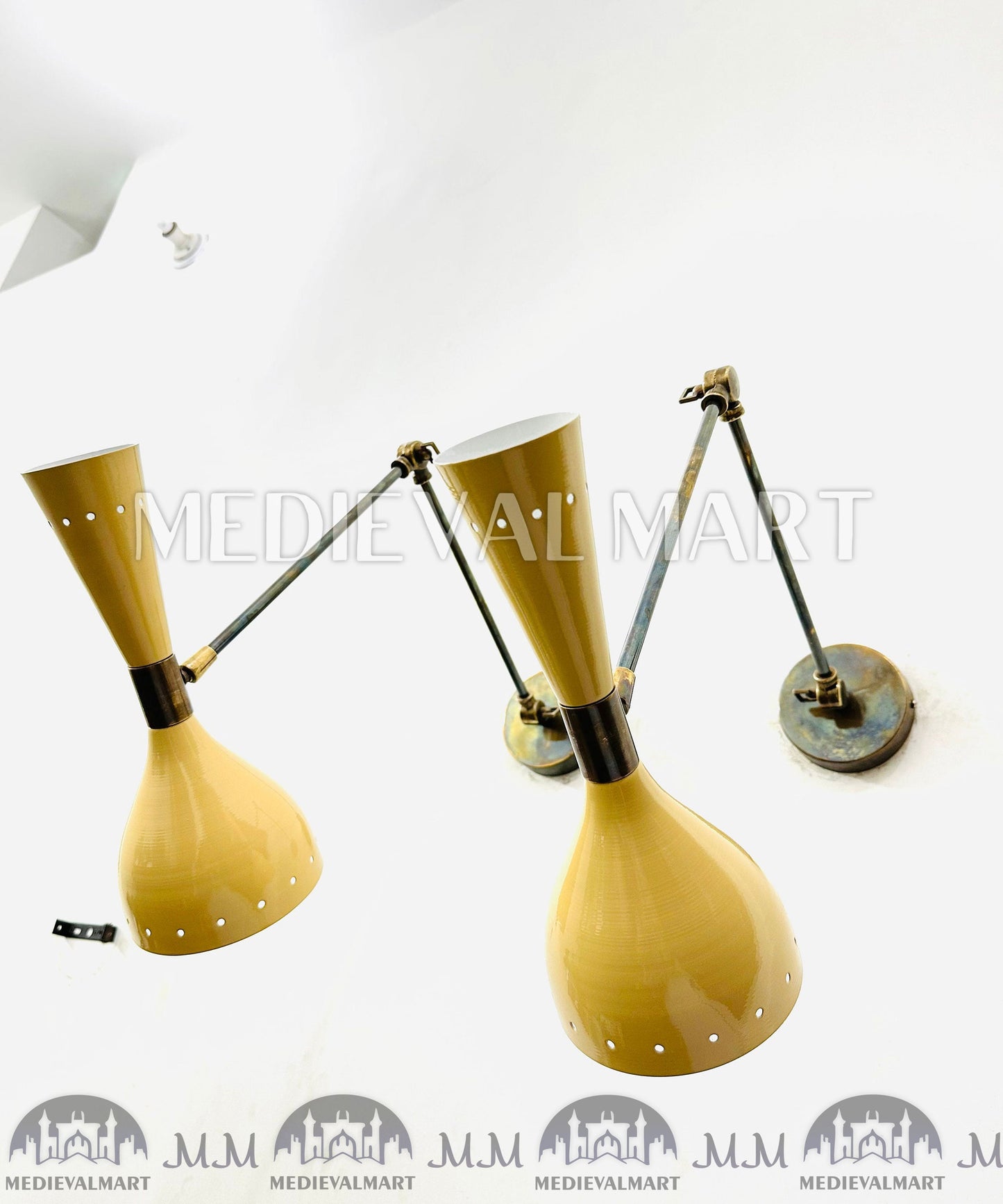 MEDIEVALMART FR Applique Murale À Double Cône En Laiton Marron, Lampe De Coiffeuse Fabriquée À La Main