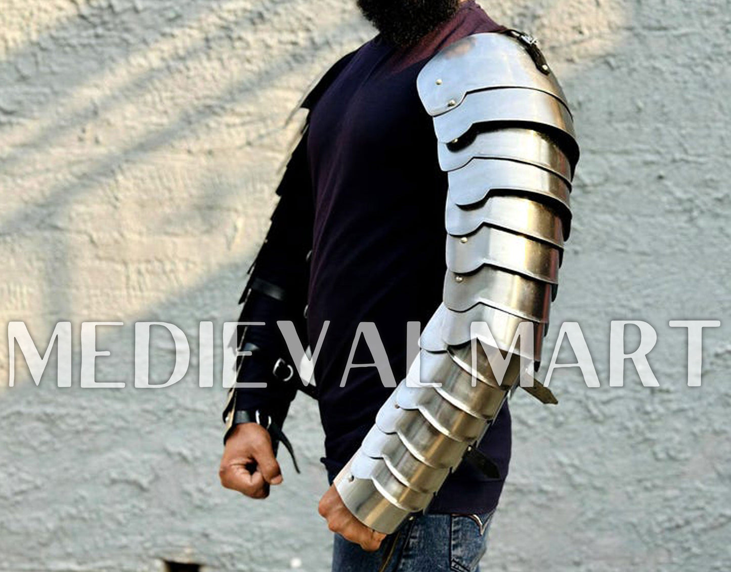 MEDIEVALMART FR Ensemble Exclusif De Gantelets Noirs Inspirés De Sauron Witcher LOTR Avec Décor Doré