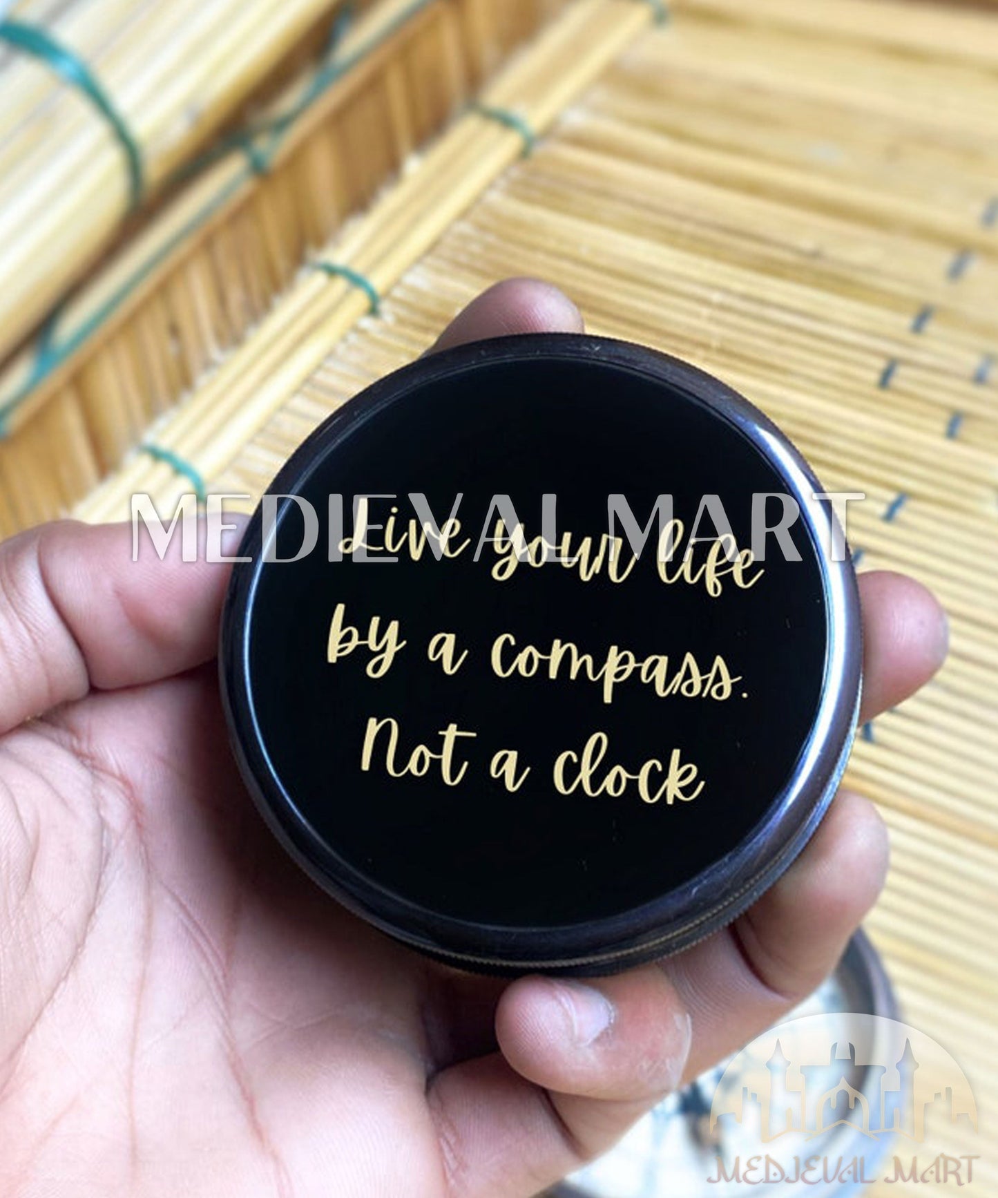 MEDIEVALMART FR Boussole Nautique Vintage Trip Gear en Laiton – Finition Or Brillant avec Base en Bois | Cadeau pour Maman