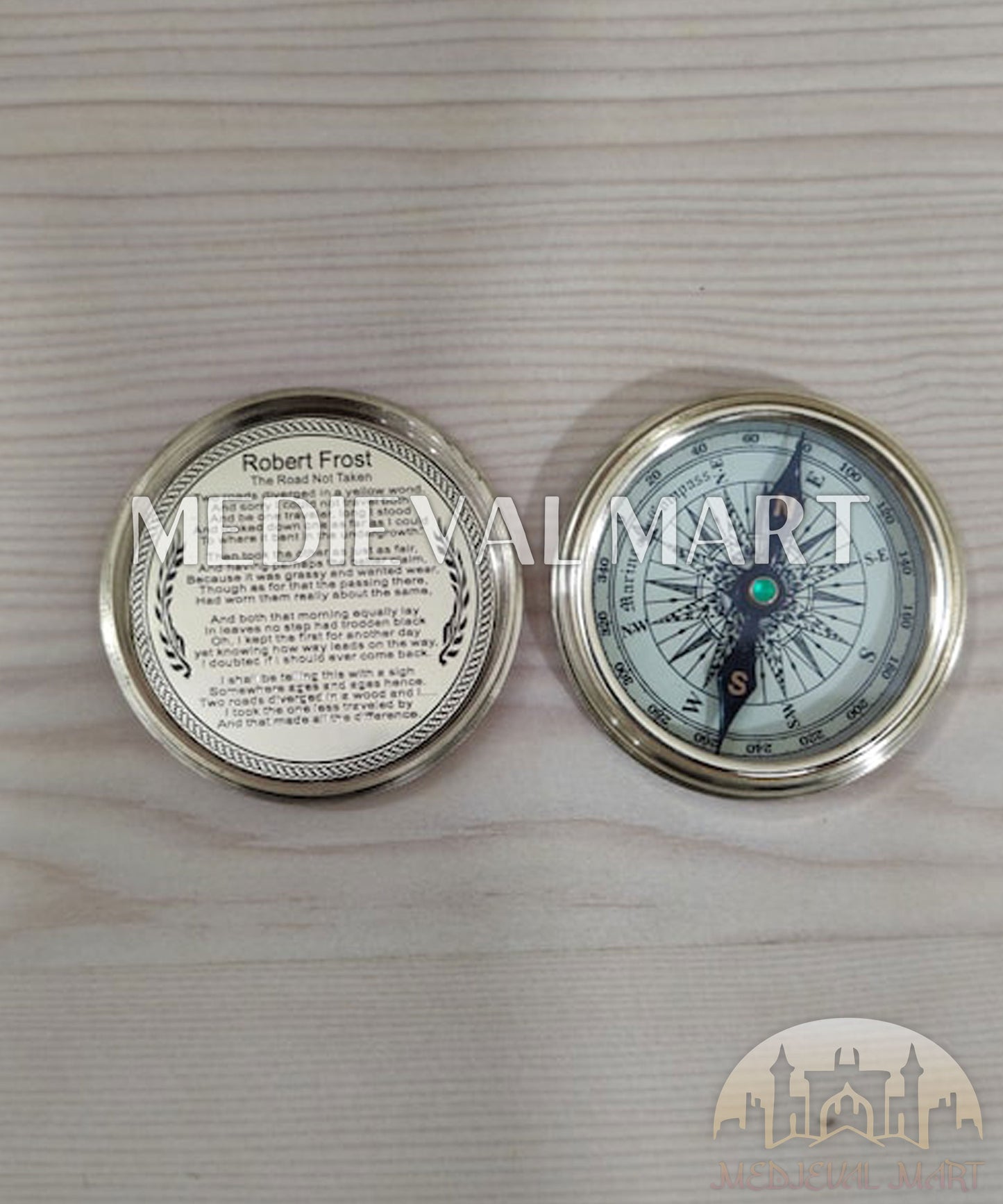 MEDIEVALMART FR Boussole Nautique Vintage Trip Gear en Laiton – Finition Or Brillant avec Base en Bois | Cadeau pour Maman