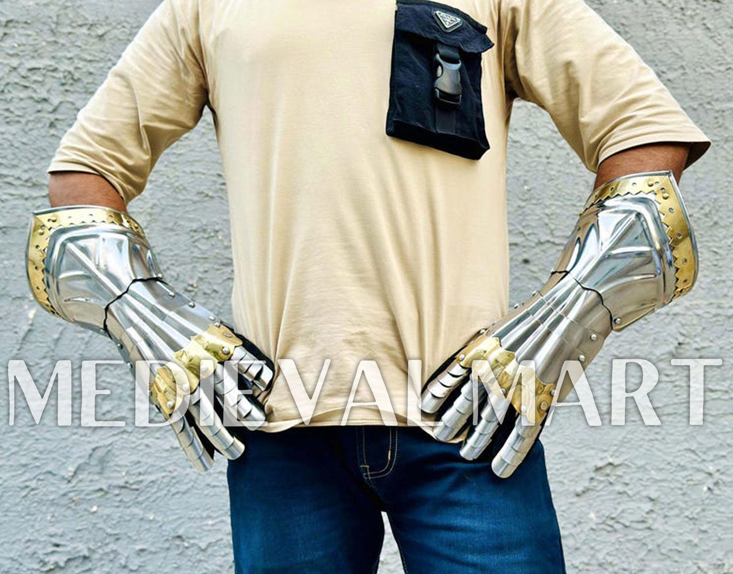 MEDIEVALMART FR Ensemble Exclusif De Gantelets Noirs Inspirés De Sauron Witcher LOTR Avec Décor Doré