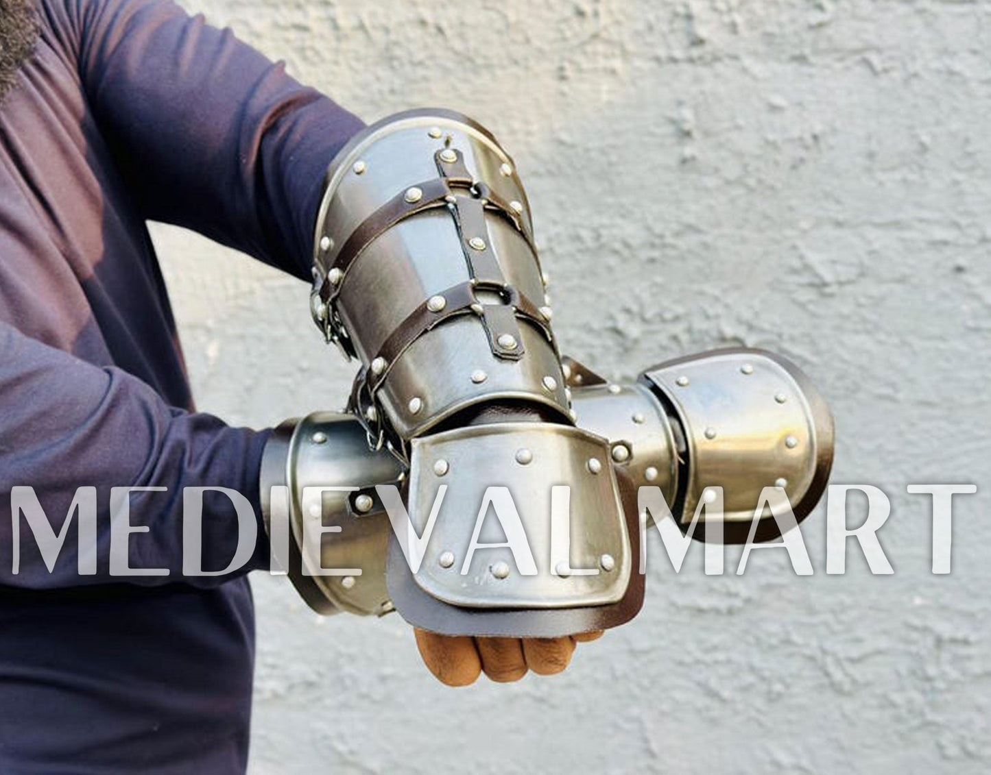 MEDIEVALMART FR Ensemble Exclusif De Gantelets Noirs Inspirés De Sauron Witcher LOTR Avec Décor Doré