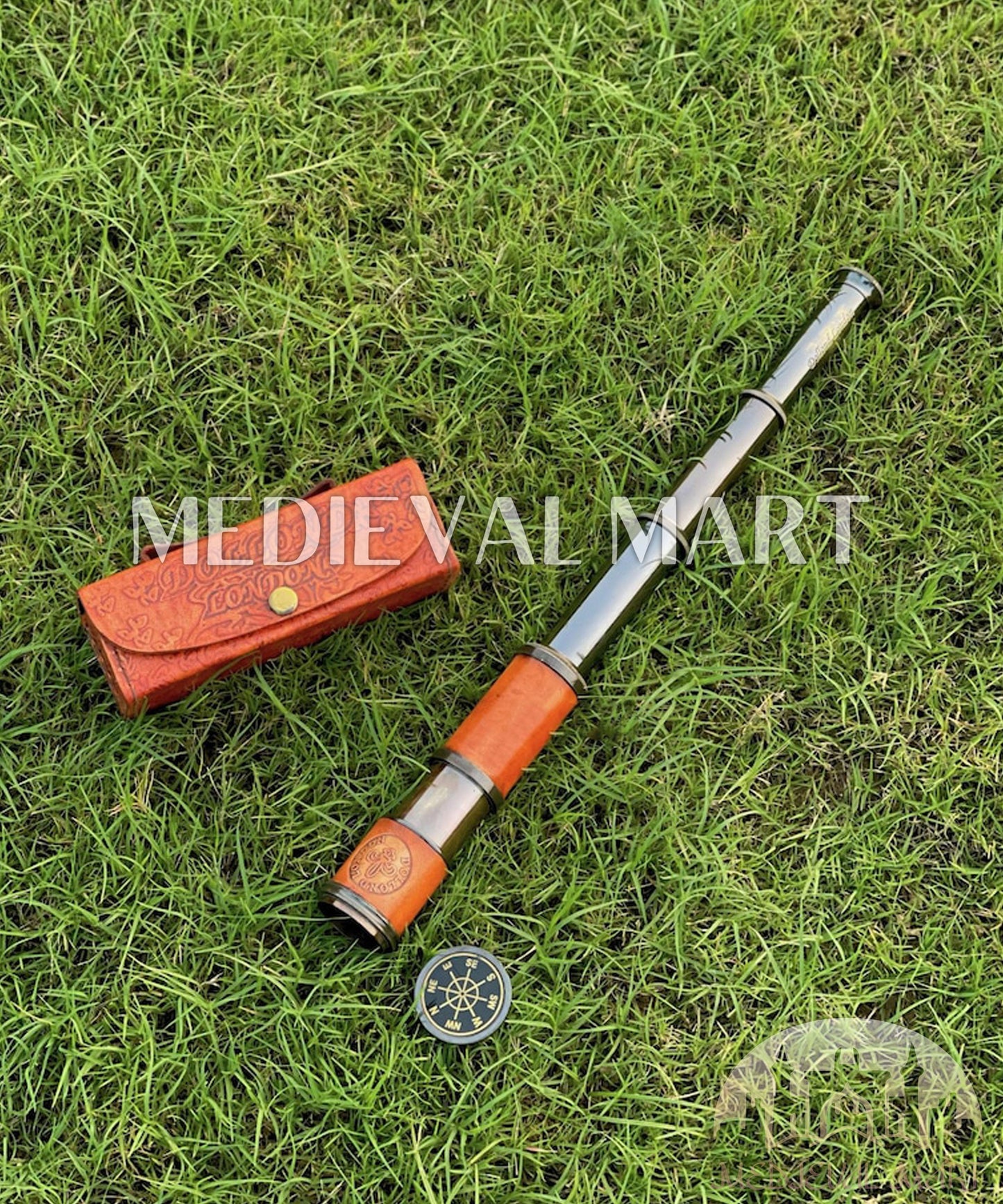 MEDIEVALMART FR Bouclier Médiéval Templier Inspiré de la Croix Zelda & Diable en Bois – Finition Bleue & Or | Cadeau pour Noël